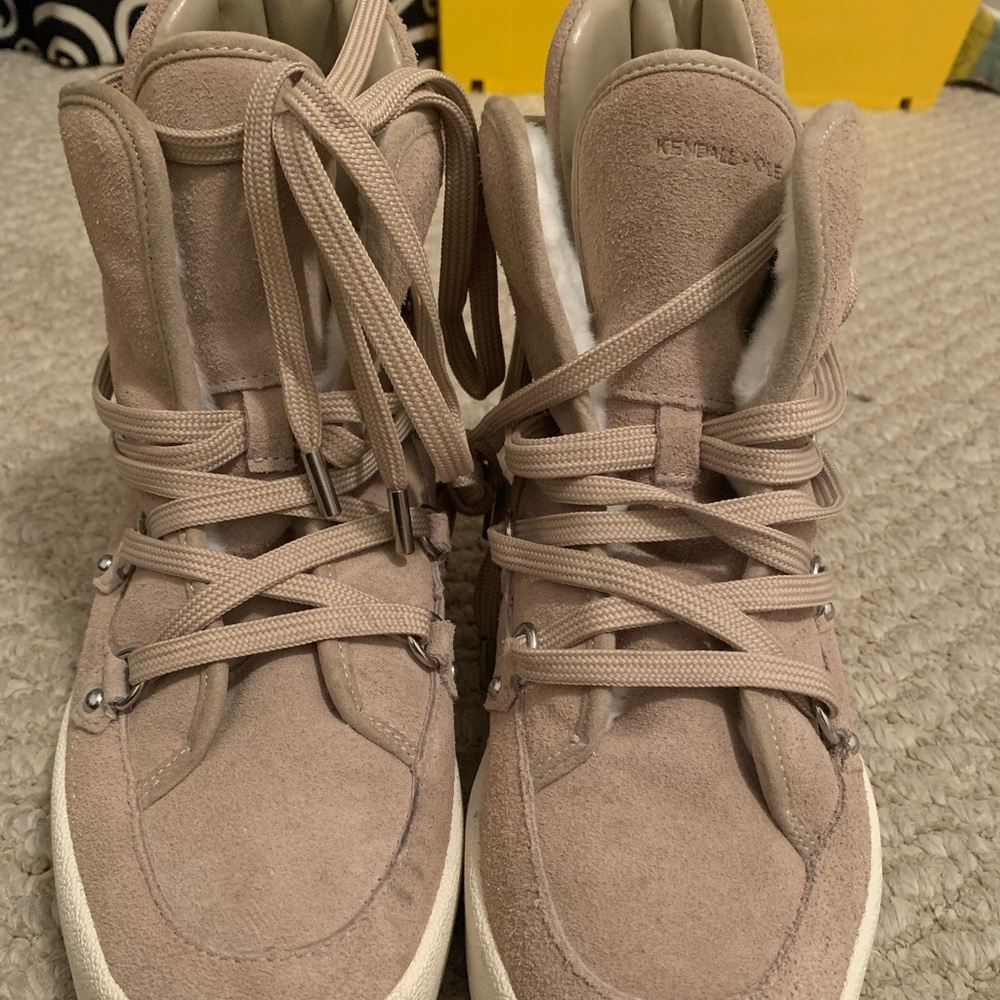 Kendall & Kylie sneakers